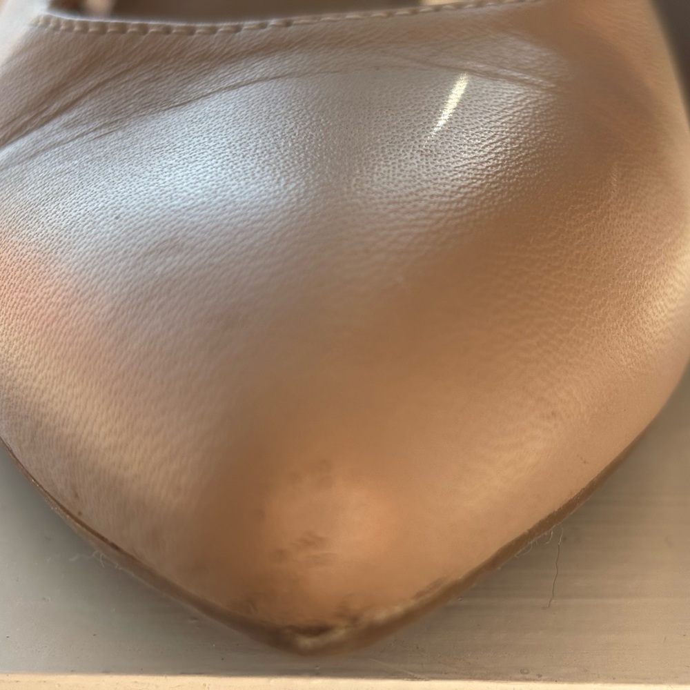 Leather Naturalizer Heels - Picture 8 of 10